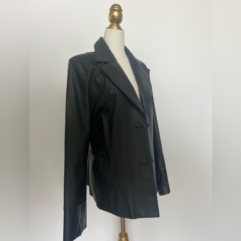 Black Women's Leather Jacket with Lapel Stitch Detail -Boutique of Leather Canad
